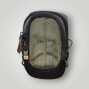 Case Logic Compact Digital Camera Bag with Separate Accessory Pocket